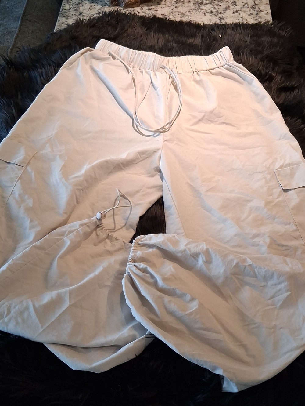 Sadie & Sage Cream Cargo Jogger Pants for Women
